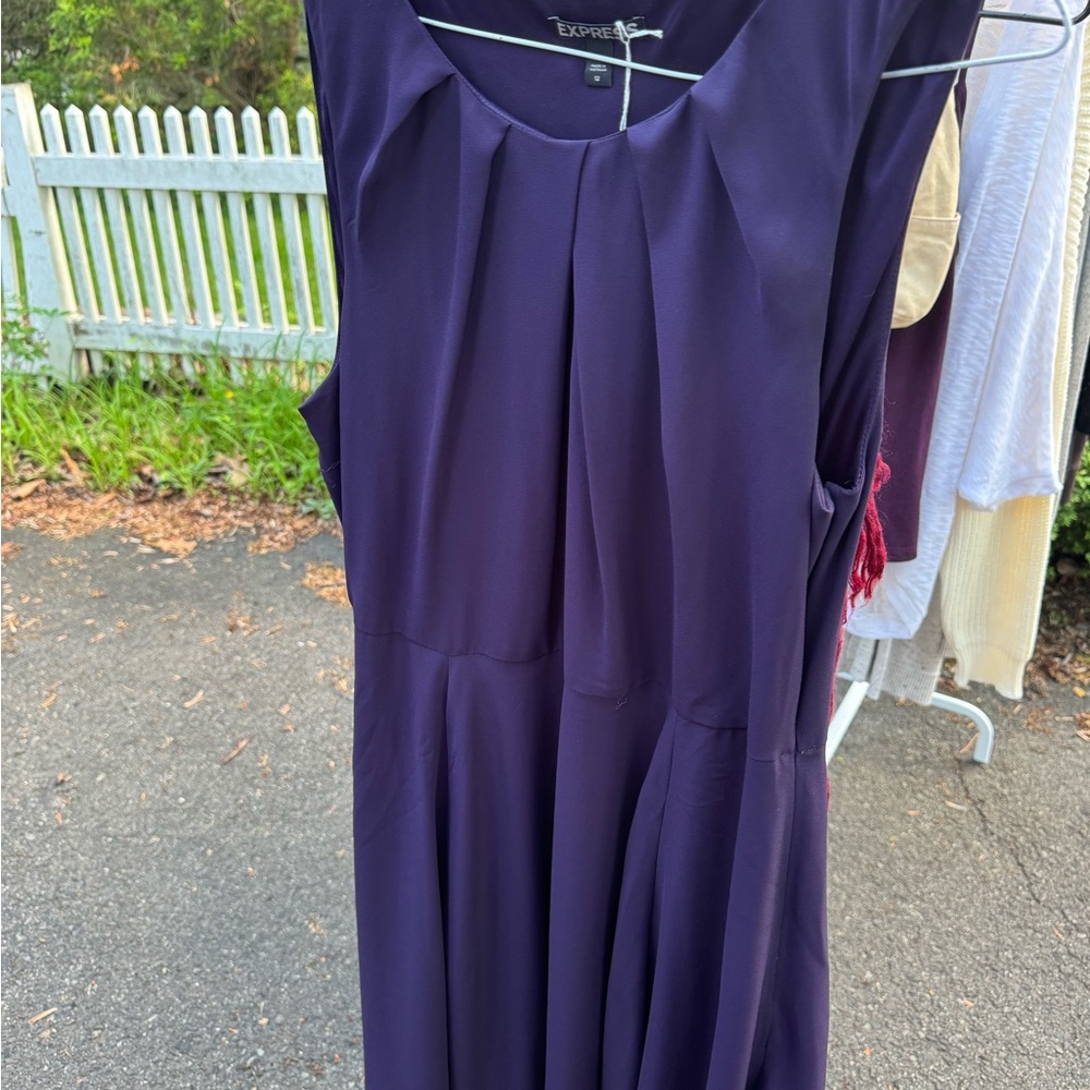 Express Purple keyhole dress
